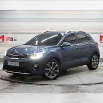 Kia Stonic 1.0 AMT, 2020, 35 000 км, с пробегом, цена 1 650 000 руб.