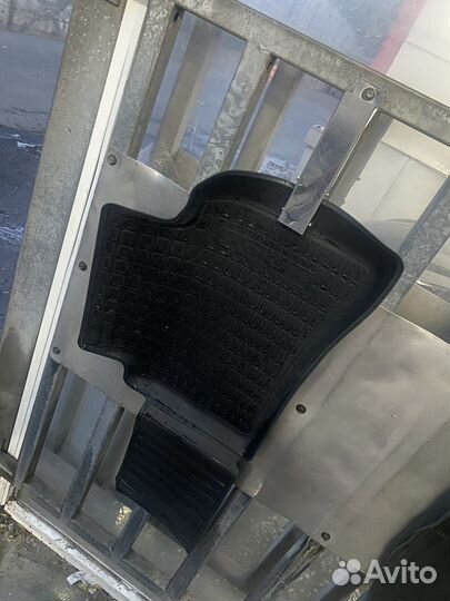 Коврики для машины