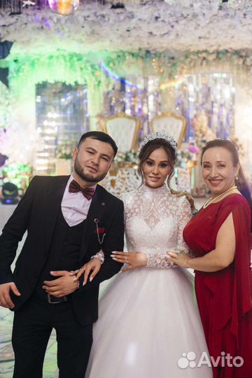 Ведущий тамада