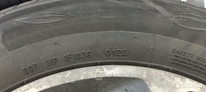 Колеса с летней резиной 215/65R16