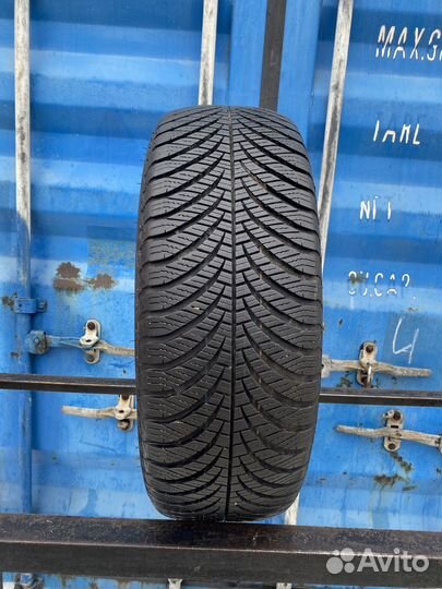 Goodyear Vector 4Seasons Gen-2 195/60 R15