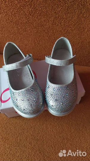 Туфли для праздника 26 р