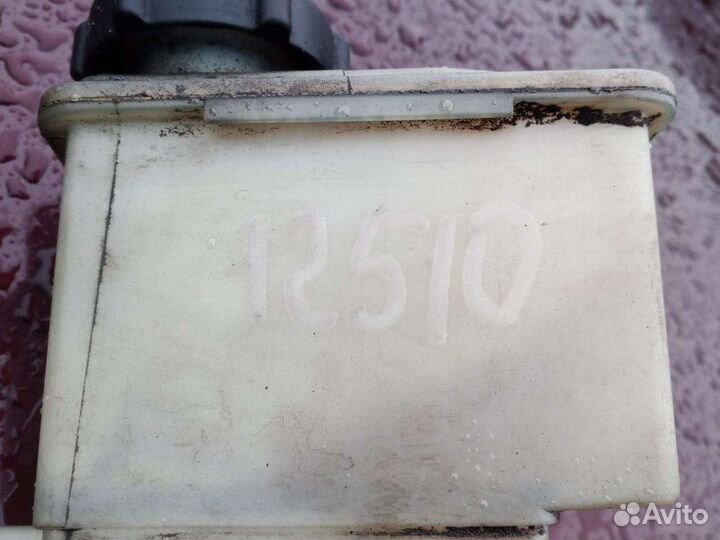 Бачок гидроусилителя Ford Mondeo 2 лифтбек 1.8I