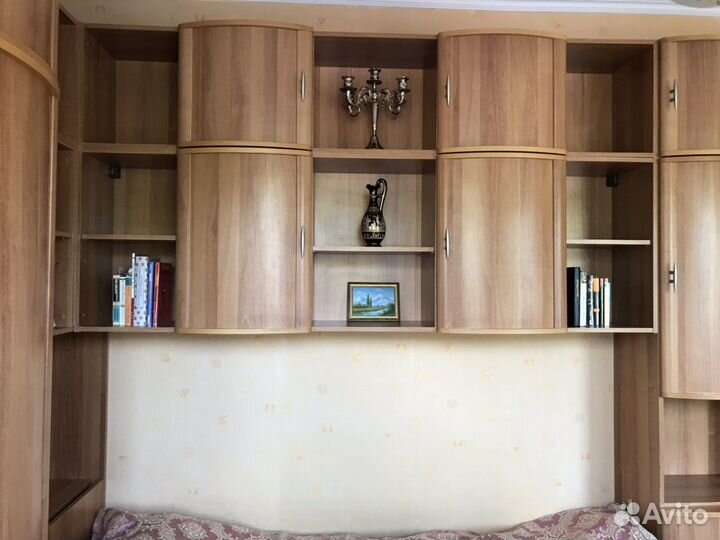 Гарнитур мебели с кроватью