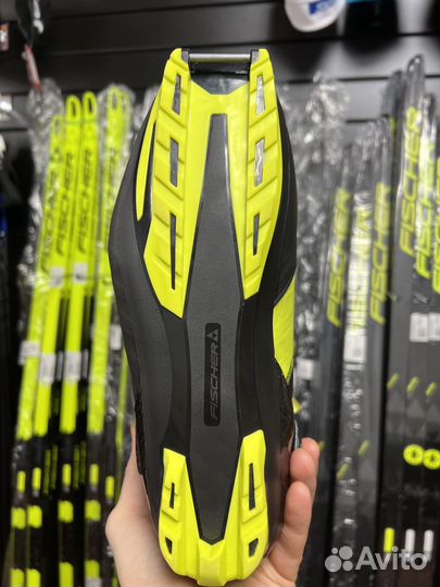 Лыжные ботинки Fischer Carbonlite Skate