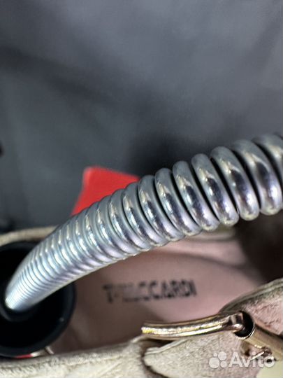 Босоножки 38 T-taccardi