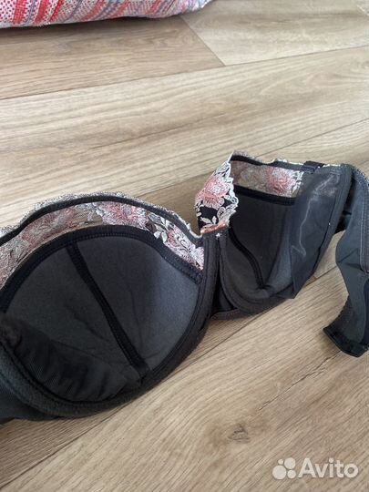 Бюстгальтер новый