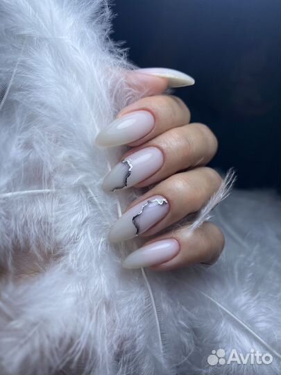 Маникюр на дому