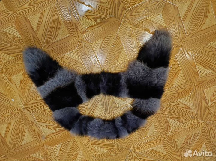 Меховой воротник песец