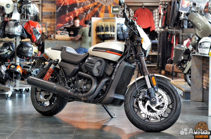 Harley-Davidson Street Rod, 2018