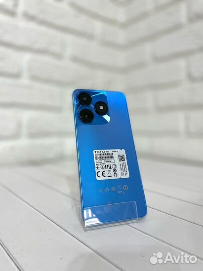 Смартфон tecno Spark 10 4/128Gb 2 nano SIM синий