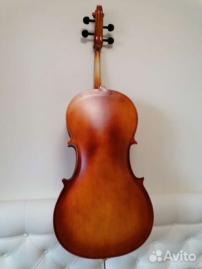 Виолончель 4/4 (косметический дефект)