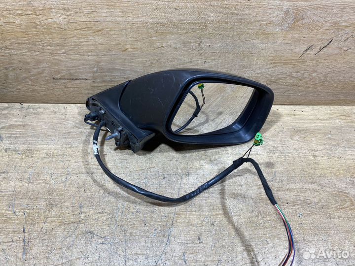 Зеркало правое Citroen C8 Арт. 7720638