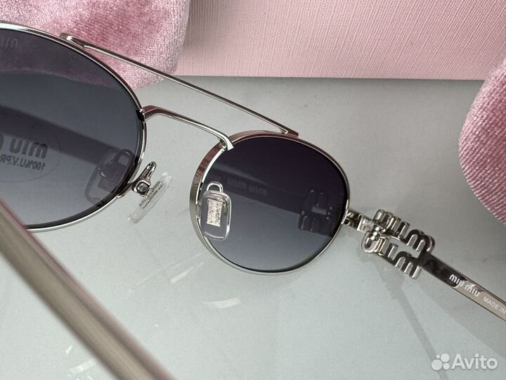 Солнцезащитные Очки Miu Miu