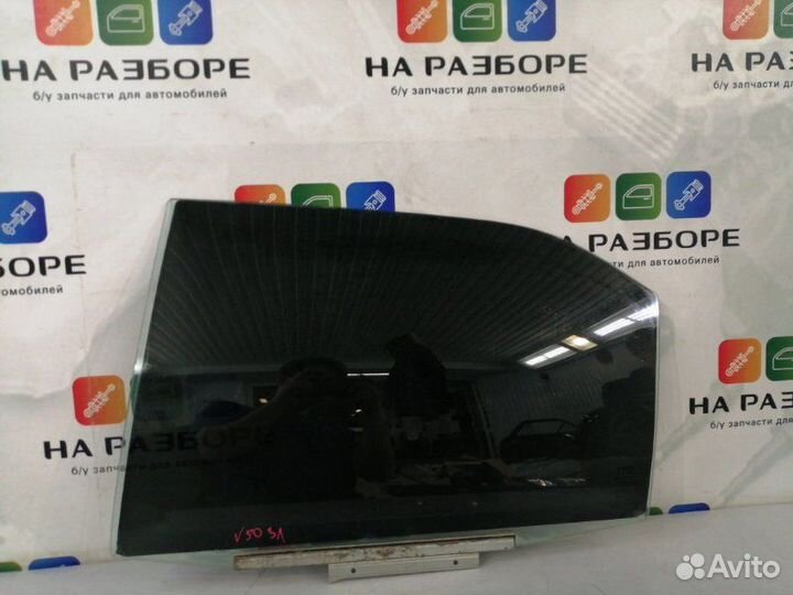 Стекло двери заднее левое Toyota Camry XV50 2AR-FE