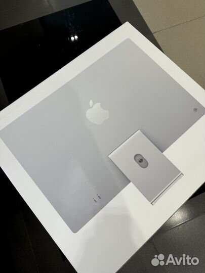 iMac 24 apple m3 8gb