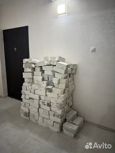 Кирпичь б/у