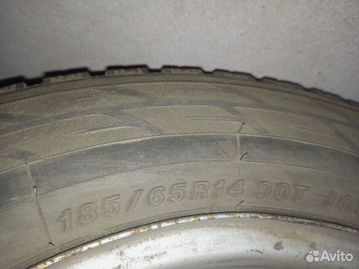 Yokohama IceGuard Stud IG65 65/180 R14 90