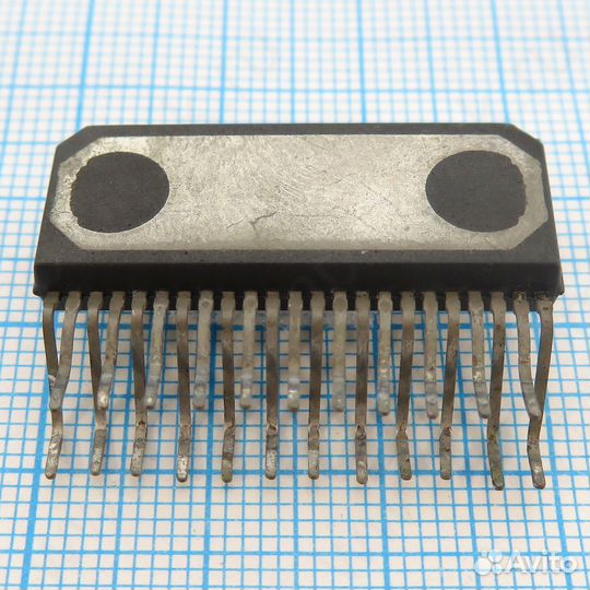 70966FB - Multiple voltage regulator with switch and ignition buffer