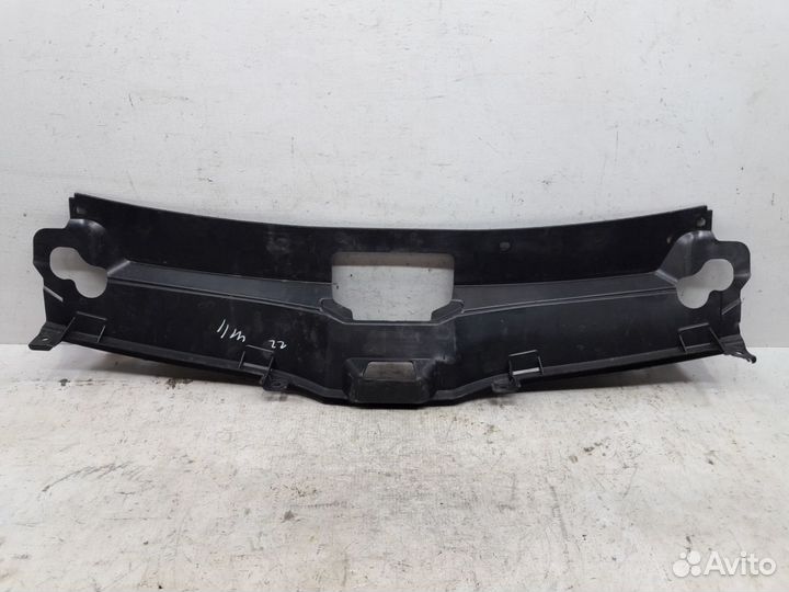 Кожух замка капота Skoda Rapid 2019