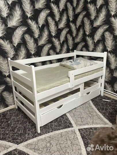 Детская двухъярусная кровать выдвижная