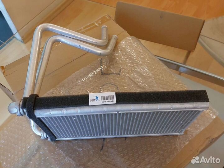 Радиатор печки Journey Caliber Compass Sebring