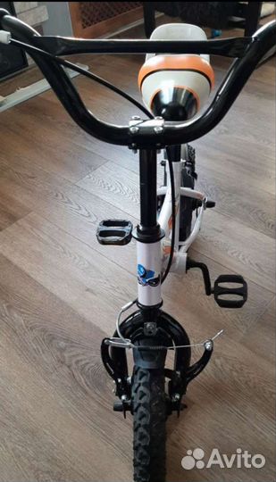 Детский велосипед 12 дюймов