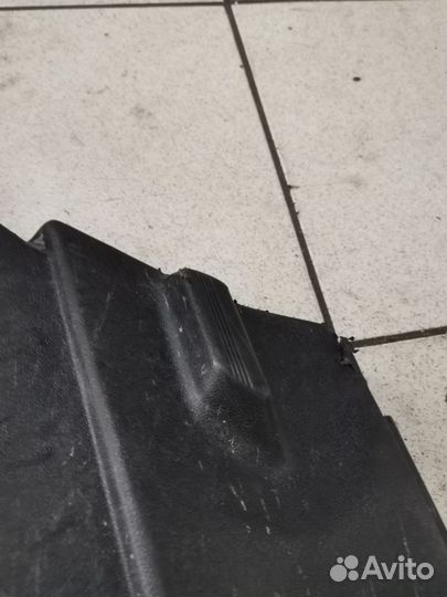 Боковина нижняя левая yamaha vt700 venture