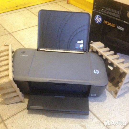 Принтер струйный HP DeskJet 1000