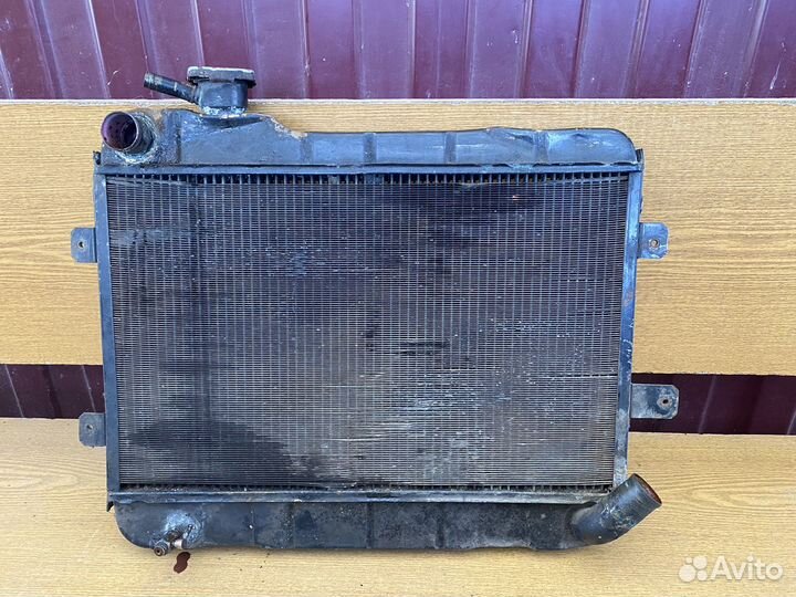 Радиатор охлаждения ваз-2101/07