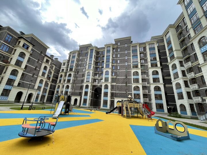 2-к. квартира, 59,7 м², 1/12 эт.