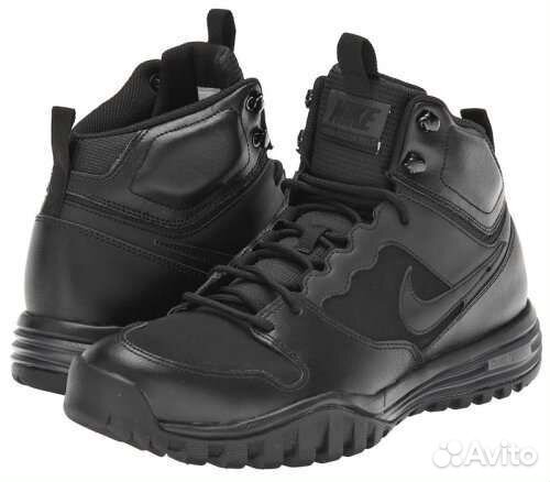 Nike Dual Fusion Hills Mid