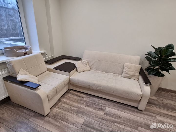 Диван угловой