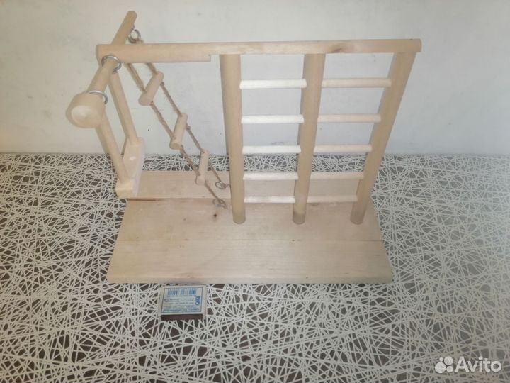 Игровая площадка для попугая