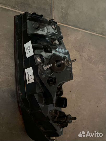 Задняя фара правая в крышку багажника audi a6 c8