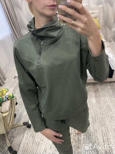 Костюм спортивный 40-42