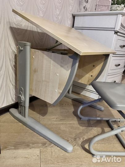 Школьная парта трансформер Деми