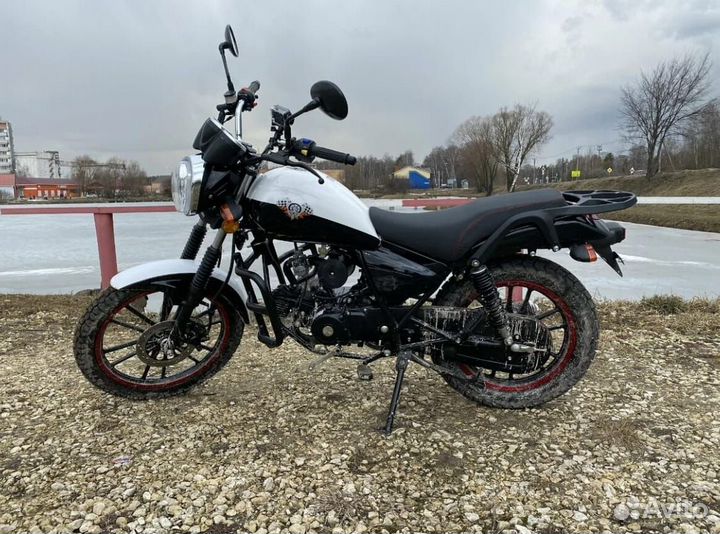 Мопед Stingray 110cc(49cc) Чёрно Белый