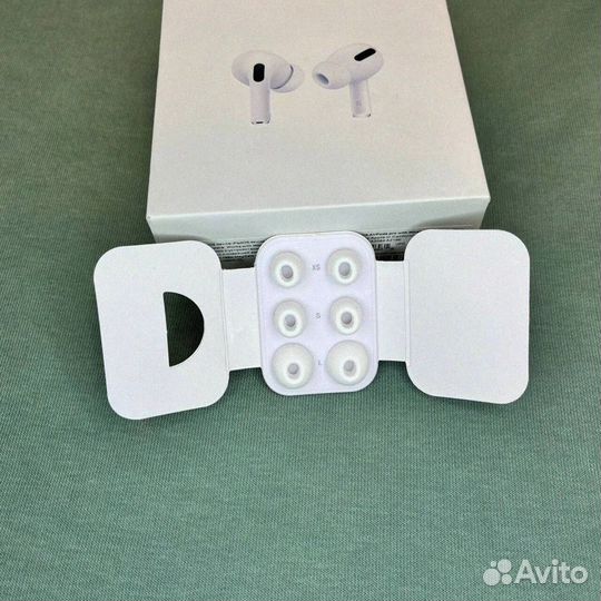 AirPods Pro 2: Погружение в мир звука