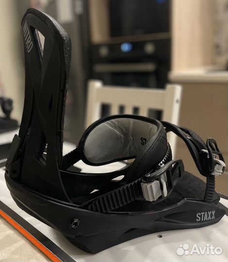 Крепления для сноуборда nitro