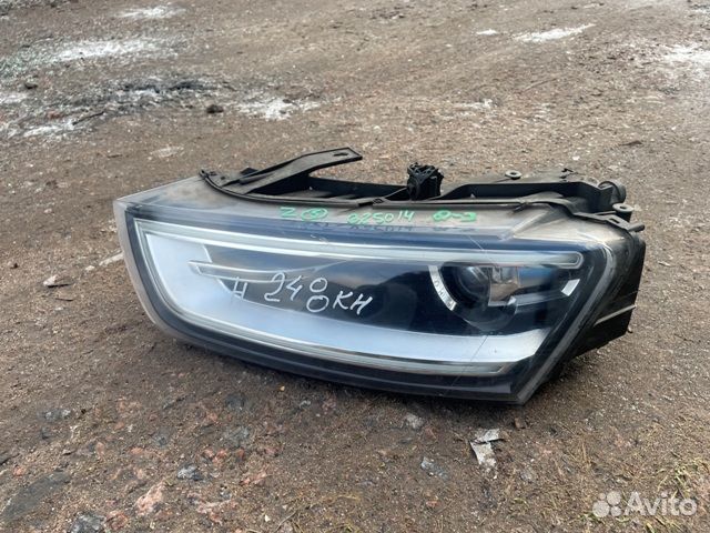 Фара левая Audi Q3 2012 Ауди Ку 3