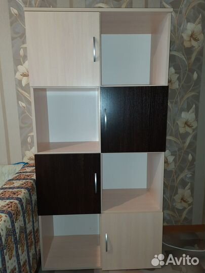 Продам стеллаж-шкаф