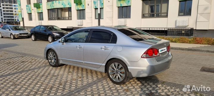 Honda Civic 1.8 AT, 2008, 200 000 км