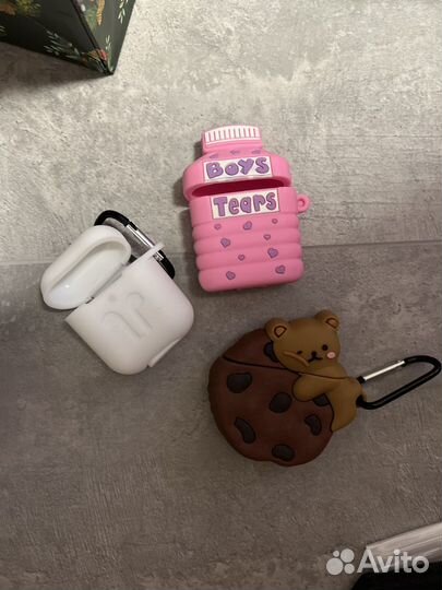 Чехол на наушники airpods