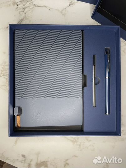 Подарочный набор ежедневник