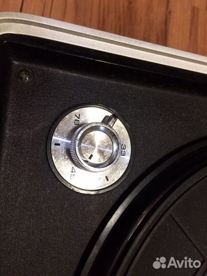 Музыкальный центр Sanyo G-2615H винтаж