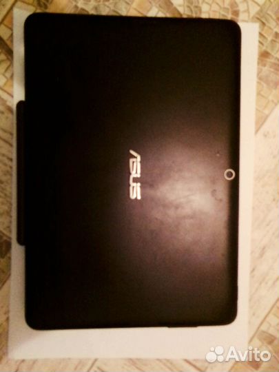Продаю планшет Asus с мобильной док-станцией
