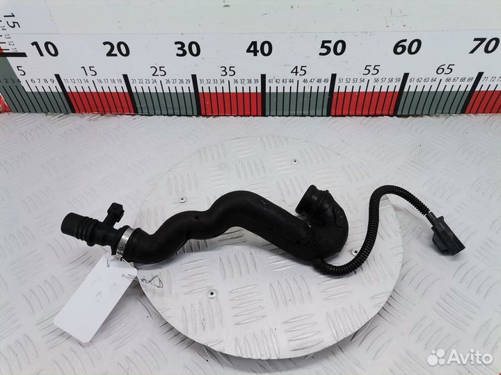 Патрубок вентиляции картерных газов Volvo V70 3