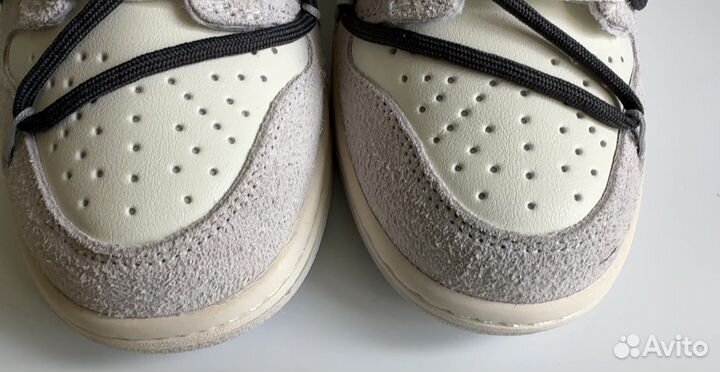 Найк офф вайт 27.5 и 29см