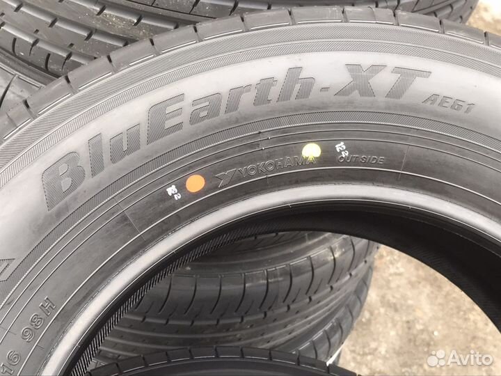 Yokohama BluEarth-XT AE61 215/65 R16 98H